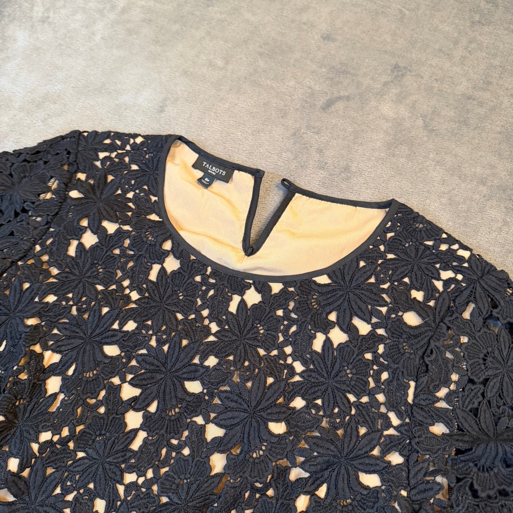 Talots Petites Lace Blouse Womens 8 Petites Black Floral Scalloped Hem Zip